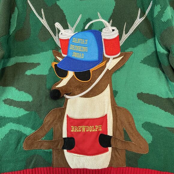 Blizzard Bay Ugly Christmas Sweater Men XL Camo Santa's Drinking Squad Brewdolph - Picture 2 of 7